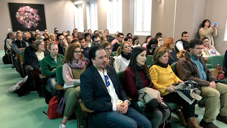 Un programa social y formativo Un programa social y formativo