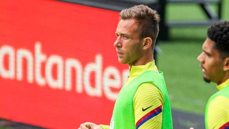 Arthur Melo estrella su coche y da positivo por alcoholemia en Girona Arthur Melo estrella su coche y da positivo por alcoholemia en Girona