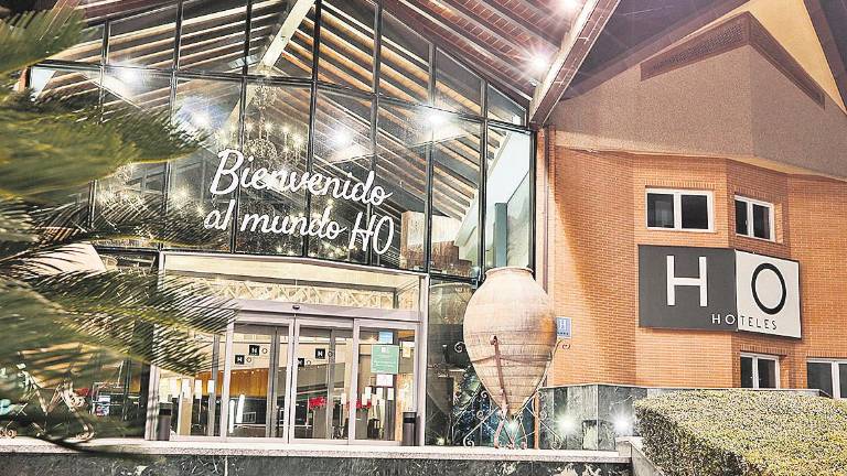 La previsión hotelera para el verano, la mitad que en 2019 La previsión hotelera para el verano, la mitad que en 2019