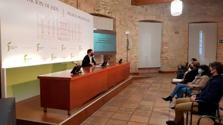 Diputación y ayuntamientos presentan 402 proyectos por 5.147 millones al Plan de Recuperación Diputación y ayuntamientos presentan 402 proyectos por 5.147 millones al Plan de Recuperación