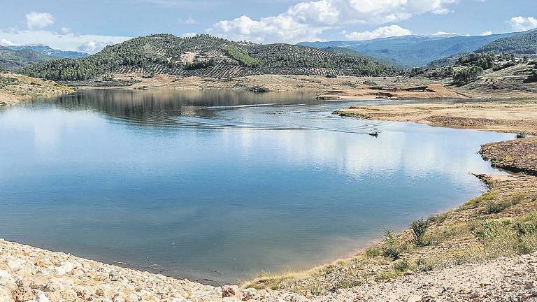 Se aviva el debate del aumento de dotación de riego para Siles Se aviva el debate del aumento de dotación de riego para Siles