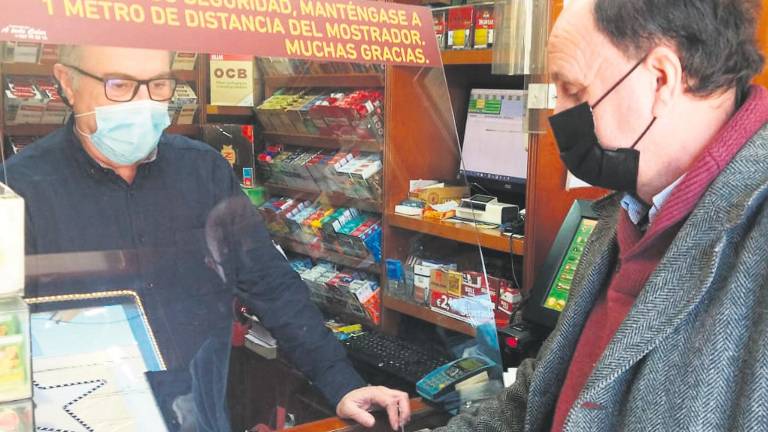 Inquietud en los estancos ante la subida del tabaco Inquietud en los estancos ante la subida del tabaco