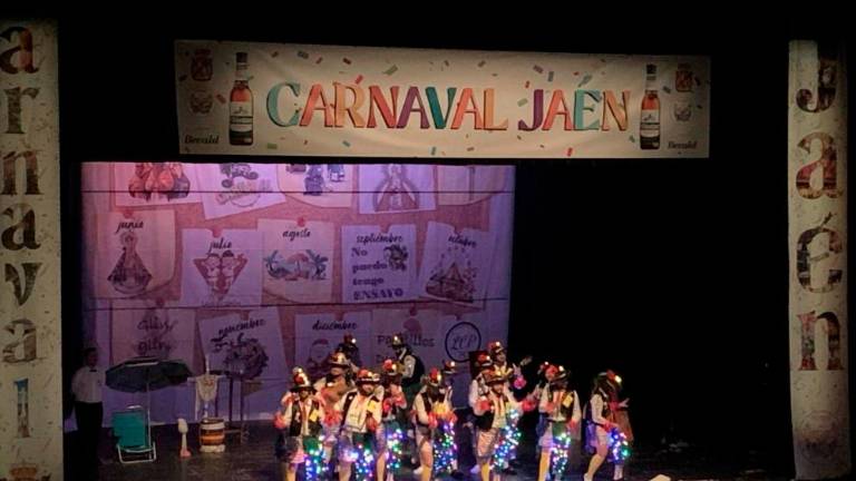 ‘Jesús, el Omnipresente’ y ‘Eterno febrero’ se alzan con la gloria del Carnaval ‘Jesús, el Omnipresente’ y ‘Eterno febrero’ se alzan con la gloria del Carnaval