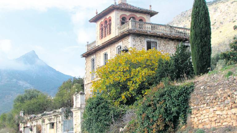 SOS por diez monumentos de la provincia SOS por diez monumentos de la provincia