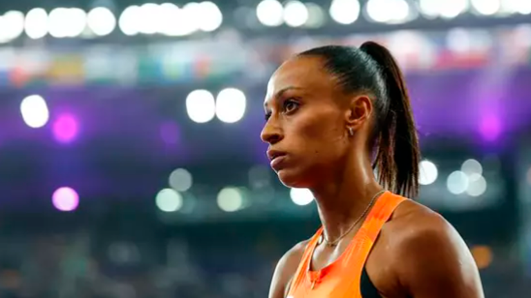 Ana Peleteiro acaba sexta en el triple salto pasado por agua de París 2024 Ana Peleteiro acaba sexta en el triple salto pasado por agua de París 2024
