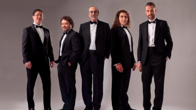 Muere Pascual González, fundador de Cantores de Híspalis Muere Pascual González, fundador de Cantores de Híspalis