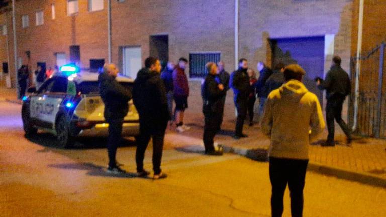 Dos detenidos en Bailén por tentativa de homicidio al intentar atropellar a vecinos Dos detenidos en Bailén por tentativa de homicidio al intentar atropellar a vecinos