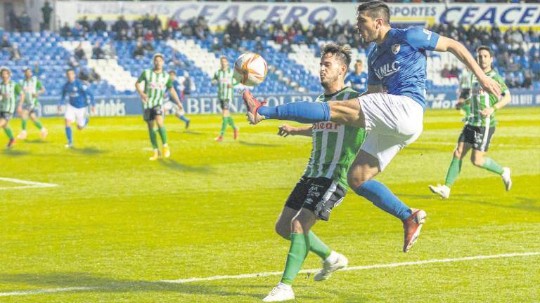 La reacción solo da un punto (1-1)