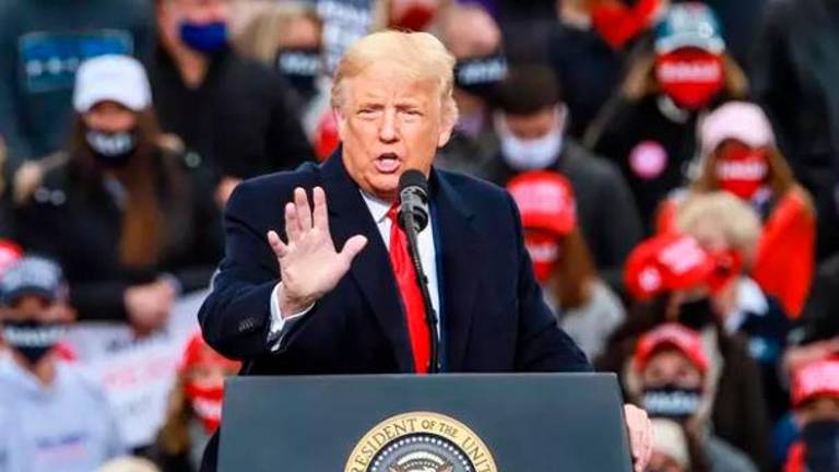 Trump dice que EEUU lo está haciendo mejor que Europa pese a superar los nueve millones de casos Trump dice que EEUU lo está haciendo mejor que Europa pese a superar los nueve millones de casos