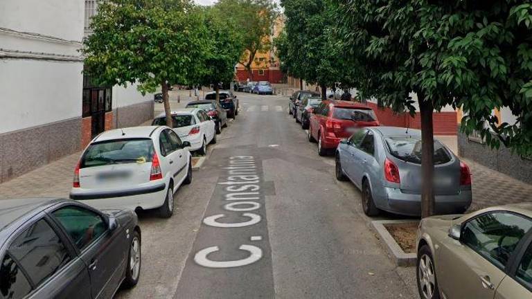 Detenido tras apuñalar mortalmente a un hombre en Sevilla Detenido tras apuñalar mortalmente a un hombre en Sevilla