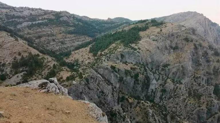 Cazorla, La Iruela y Quesada ponen en marcha un itinerario de escalada deportiva en la naturaleza Cazorla, La Iruela y Quesada ponen en marcha un itinerario de escalada deportiva en la naturaleza