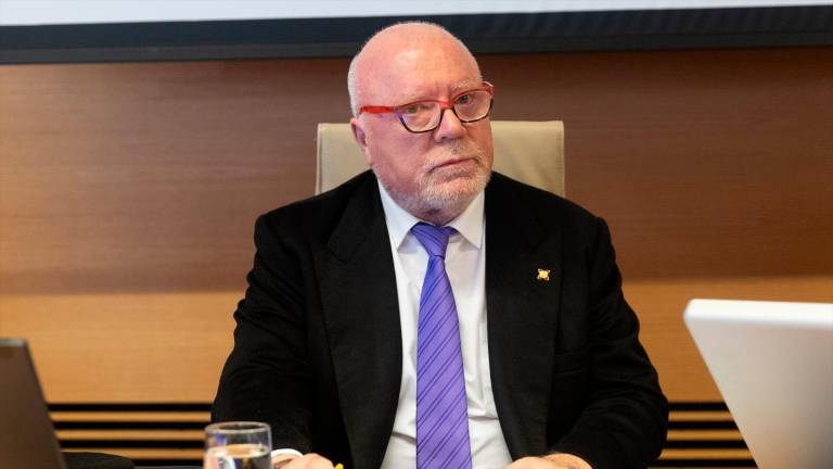 Sumar pide a Marlaska retirar condecoraciones a Villarejo y otros miembros de la “policía patriótica” Sumar pide a Marlaska retirar condecoraciones a Villarejo y otros miembros de la “policía patriótica”
