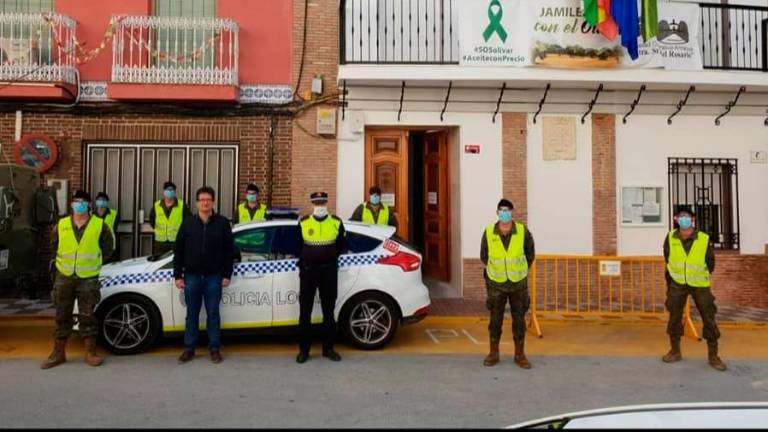 El uso, o no, de la mascarilla crispa la política en Jamilena El uso, o no, de la mascarilla crispa la política en Jamilena