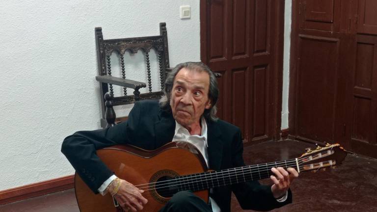 Pepe Habichuela: “Para aprender a tocar la guitarra, hay que saber escuchar” Pepe Habichuela: “Para aprender a tocar la guitarra, hay que saber escuchar”