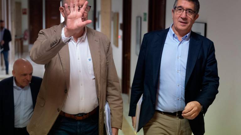 El PSOE afirma que “no se va a romper España” por una selección vasca de surf o de pelota que la represente El PSOE afirma que “no se va a romper España” por una selección vasca de surf o de pelota que la represente