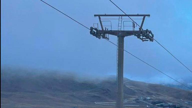 Sierra Nevada recibe la primera nevada del otoño Sierra Nevada recibe la primera nevada del otoño