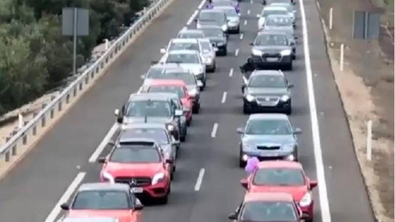 Plataformas ciudadanas apelan a la solidaridad para pagar las multas por la protesta en Despeñaperros Plataformas ciudadanas apelan a la solidaridad para pagar las multas por la protesta en Despeñaperros