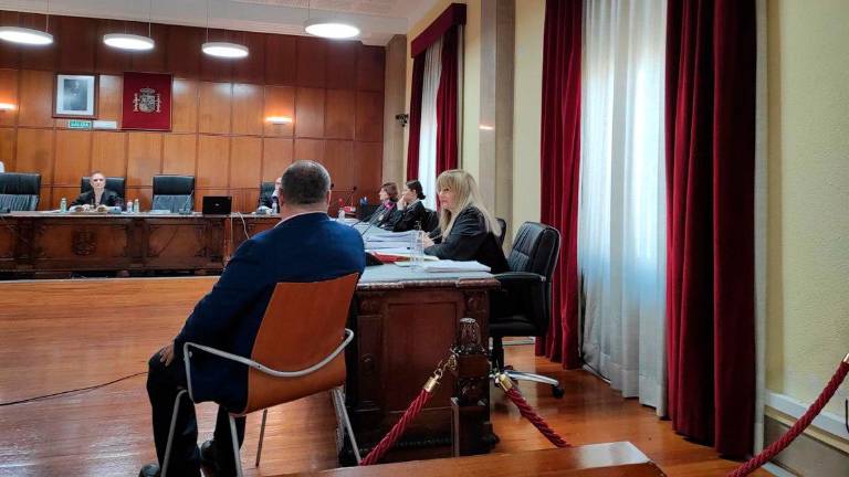 Acusan “de oídas” al funcionario de la cárcel de Jaén: “La prisión es como un pueblo y se sabe todo” Acusan “de oídas” al funcionario de la cárcel de Jaén: “La prisión es como un pueblo y se sabe todo”