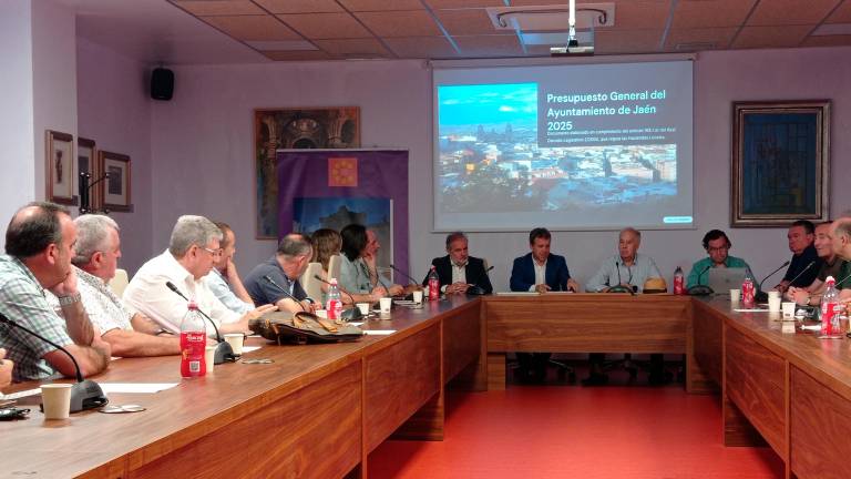 Jaén no tendrá presupuestos en 2025, pero ya trabaja en los de 2026 Jaén no tendrá presupuestos en 2025, pero ya trabaja en los de 2026