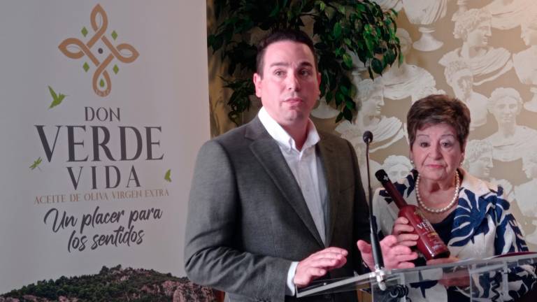 Don Verde Vida homenajea a Herminia Fernández con un aove “royal” Don Verde Vida homenajea a Herminia Fernández con un aove “royal”