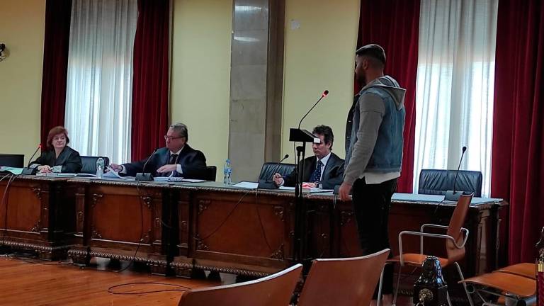 El jurado estima legítima defensa en el joven que mató a su capataz en un tajo de aceituna de Jaén El jurado estima legítima defensa en el joven que mató a su capataz en un tajo de aceituna de Jaén