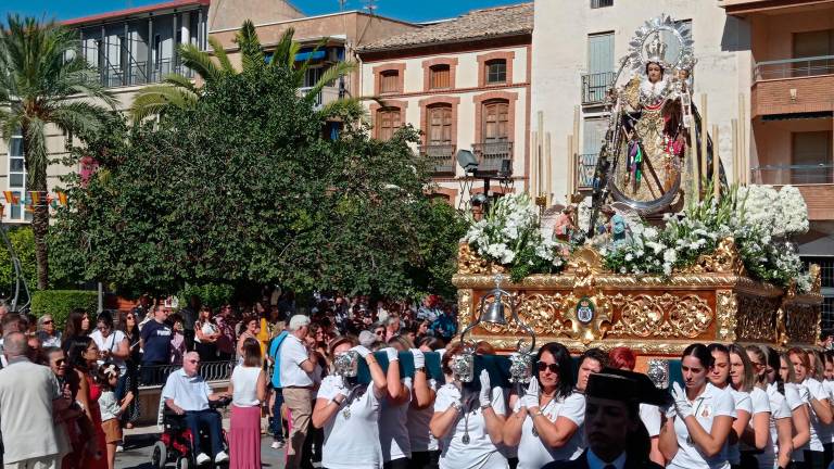 Mancha Real vive con alegría y devoción el día de la patrona Mancha Real vive con alegría y devoción el día de la patrona