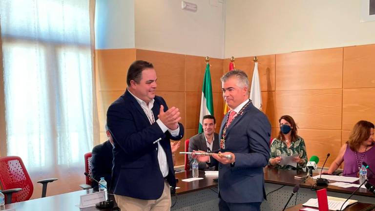 Emilio Torres es investido alcalde de Martos Emilio Torres es investido alcalde de Martos