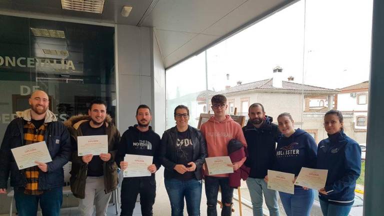 Curso deportivo de iniciación al pádel Curso deportivo de iniciación al pádel