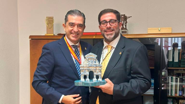 Baeza fortalece sus lazos históricos y culturales con Ávila Baeza fortalece sus lazos históricos y culturales con Ávila
