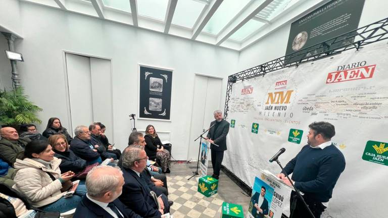 Centro Cívico, ampliación de la Casa de la Plaza o planes de empleo, en el punto de mira de Cabra del Santo Cristo Centro Cívico, ampliación de la Casa de la Plaza o planes de empleo, en el punto de mira de Cabra del Santo Cristo