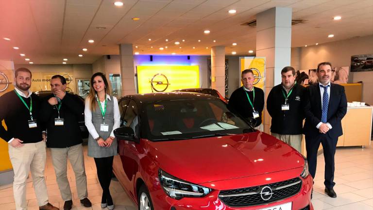 Opel da un salto hacia el futuro con su nuevo Corsa Opel da un salto hacia el futuro con su nuevo Corsa
