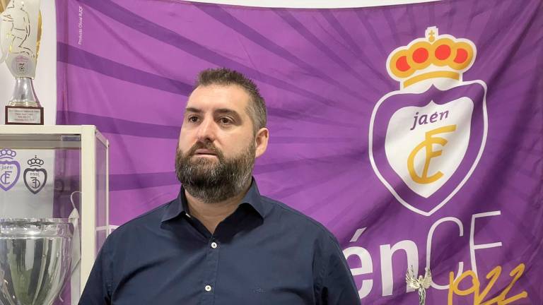 Pajares: “El domingo iremos a por los tres puntos como si fuéramos primeros” Pajares: “El domingo iremos a por los tres puntos como si fuéramos primeros”