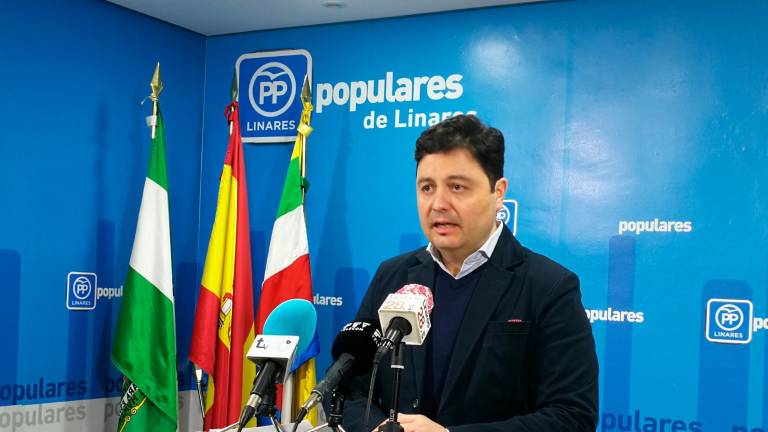 El PP apunta que el acuerdo de Gobierno en Linares se hizo “sin mirar intereses de partidos” El PP apunta que el acuerdo de Gobierno en Linares se hizo “sin mirar intereses de partidos”