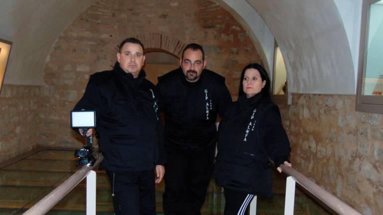 Conexiones con el otro lado Conexiones con el otro lado