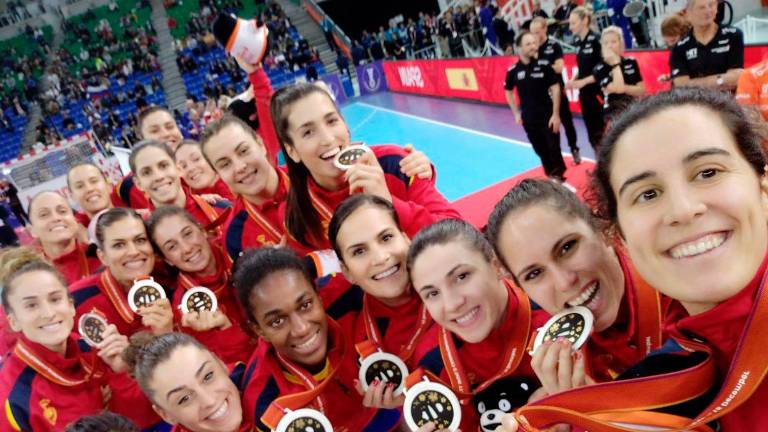 Las “Guerreras” son de plata Las “Guerreras” son de plata