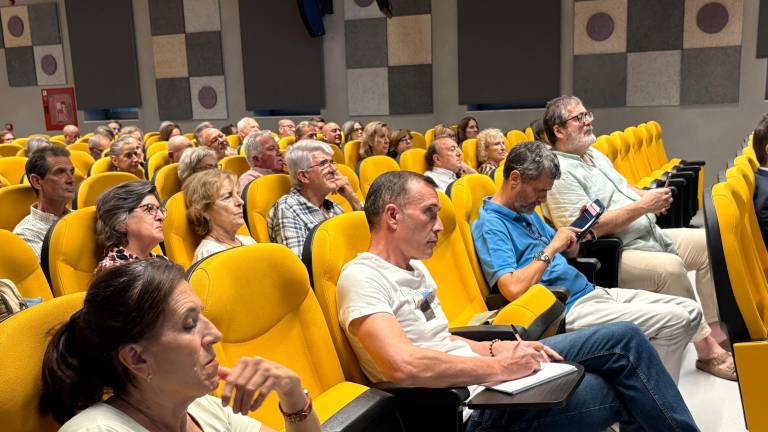 Comienza el ciclo de conferencias por el 1.200 aniversario de la capitalidad de Jaén Comienza el ciclo de conferencias por el 1.200 aniversario de la capitalidad de Jaén