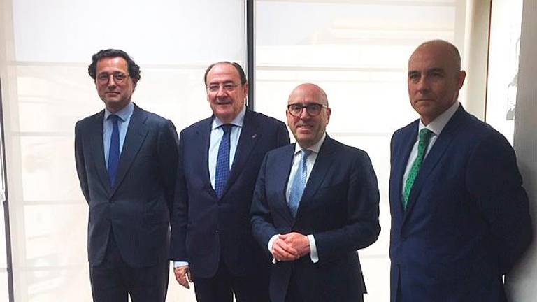 Cajasur y Saeca fortalecen su apoyo al sector primario Cajasur y Saeca fortalecen su apoyo al sector primario