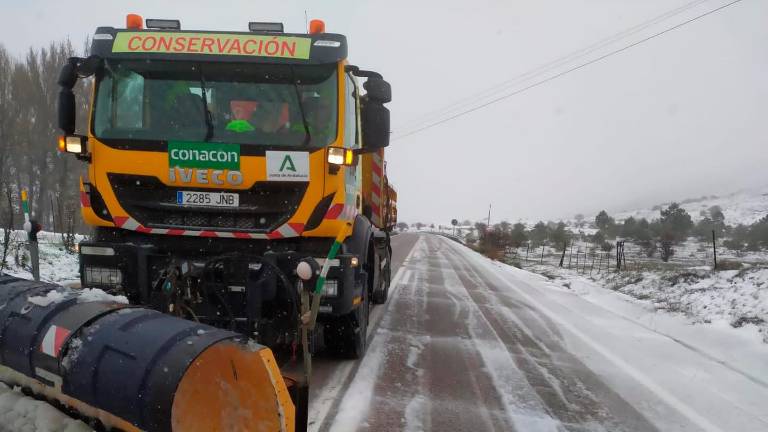 La nieve vuelve hacer acto de presencia en la Sierra de Segura La nieve vuelve hacer acto de presencia en la Sierra de Segura
