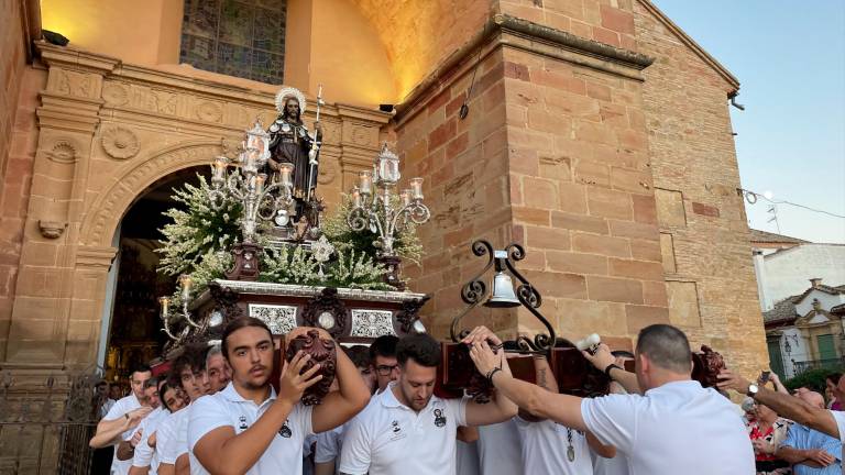 Profunda devoción por San Roque en Arjonilla Profunda devoción por San Roque en Arjonilla