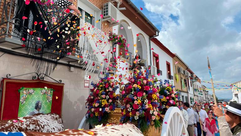Diversión y devoción por San Isidro en La Bobadilla Diversión y devoción por San Isidro en La Bobadilla