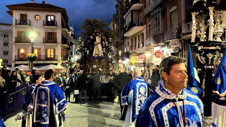 El Perdón pone el broche de oro a una ciudad que vuelve a amar El Perdón pone el broche de oro a una ciudad que vuelve a amar