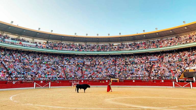 Apertura de las taquillas de La Alameda, este lunes, para el festejo solidario Apertura de las taquillas de La Alameda, este lunes, para el festejo solidario
