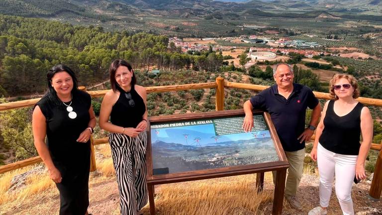 Recuperado el entorno de El Convento y la piedra de la Atalaya en Orcera Recuperado el entorno de El Convento y la piedra de la Atalaya en Orcera
