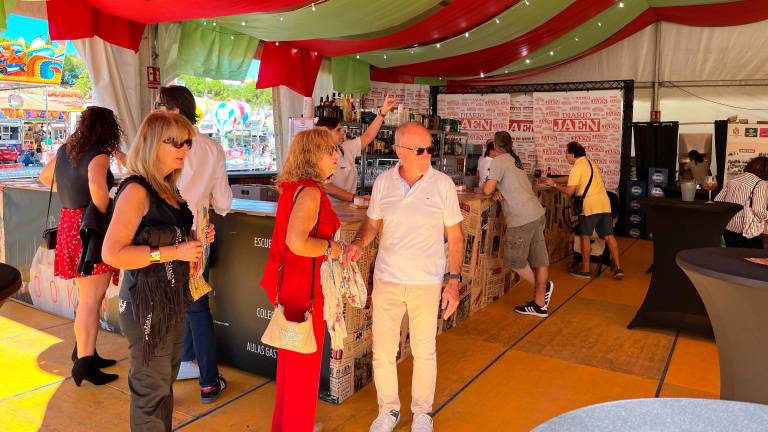 GALERÍA: El Recinto Ferial empieza a llenarse progresivamente GALERÍA: El Recinto Ferial empieza a llenarse progresivamente