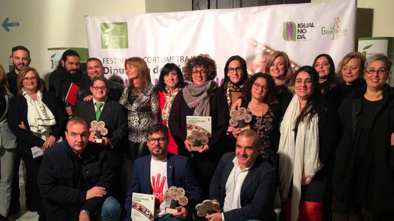 “16 de decembro” gana el Festival de Cortometrajes “16 de decembro” gana el Festival de Cortometrajes