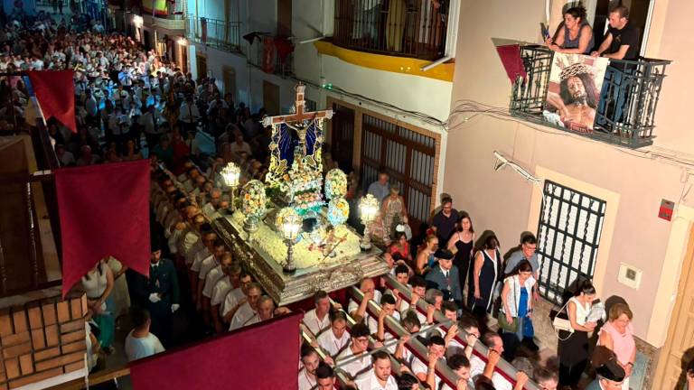 La subida triunfal y gloriosa del Cristo de la Salud hacia su ermita La subida triunfal y gloriosa del Cristo de la Salud hacia su ermita