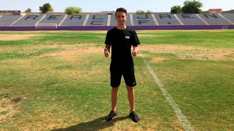 El Real Jaén anuncia los fichajes de Jesús Cambil, Ramón García y Paco Torres El Real Jaén anuncia los fichajes de Jesús Cambil, Ramón García y Paco Torres