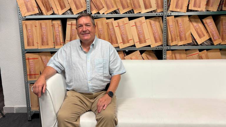 Francisco Tirado reconstruye la memoria de Villargordo a través de la genealogía Francisco Tirado reconstruye la memoria de Villargordo a través de la genealogía