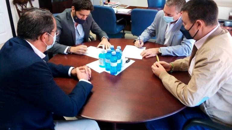 Diputación patrocinará al Linares Deportivo con más de 33.000 euros Diputación patrocinará al Linares Deportivo con más de 33.000 euros