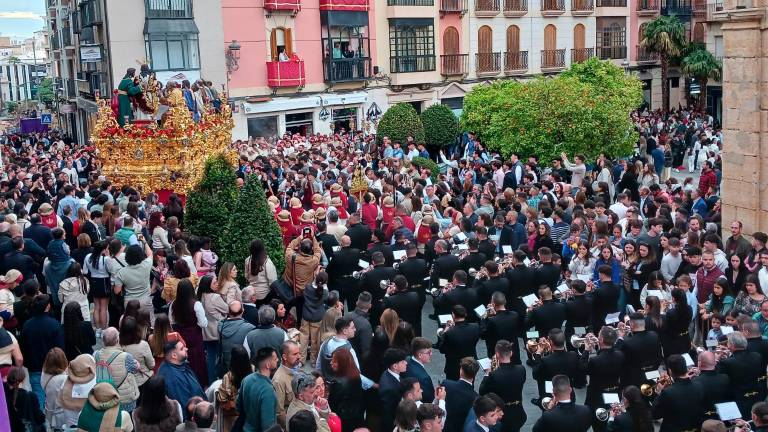 La Santa Cena protagoniza un cuidado desfile en el que todo salió impecable, el resumen La Santa Cena protagoniza un cuidado desfile en el que todo salió impecable, el resumen